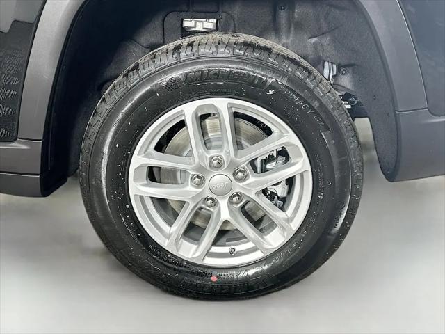 2026 Jeep Grand Cherokee L Altitude 4x4
