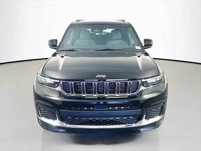 2026 Jeep Grand Cherokee L Altitude 4x4