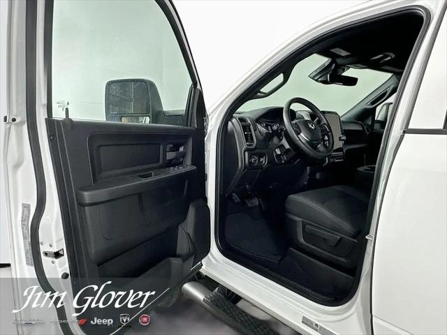2026 Ram 3500 Tradesman Crew Cab 4x4 8' Box