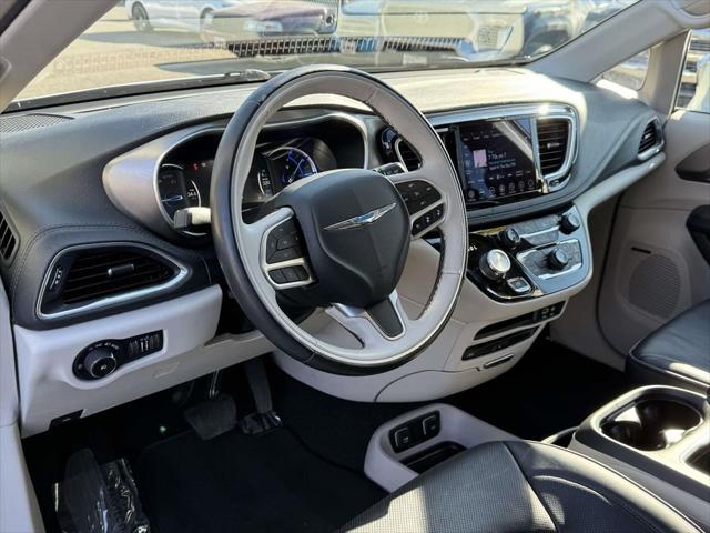 2018 Chrysler Pacifica Hybrid Limited