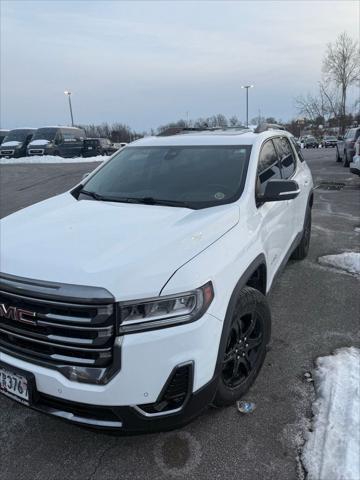 2022 GMC Acadia AWD AT4