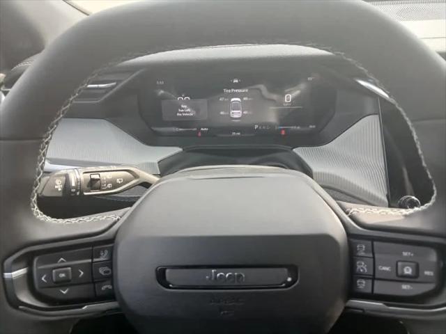 2026 Jeep Cherokee Laredo 4x4