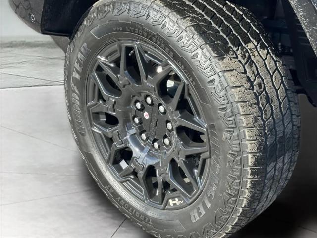 2025 GMC HUMMER EV 2X e4WD