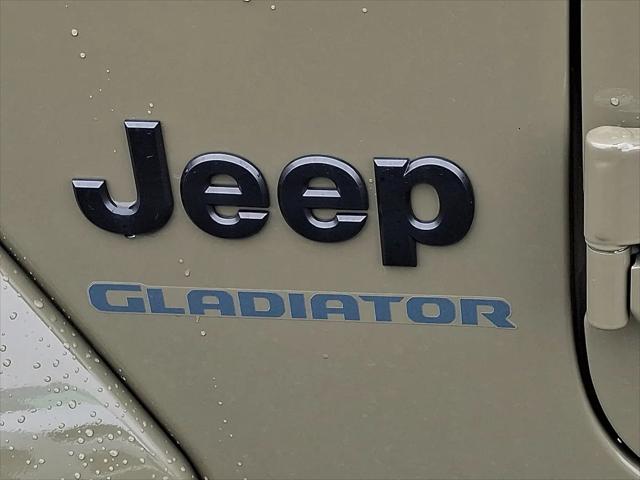 2026 Jeep Gladiator Sport