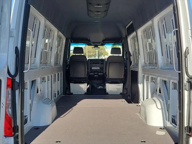 2026 Mercedes-Benz Sprinter 2500 High Roof 4-Cyl Diesel HO