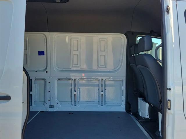 2026 Mercedes-Benz Sprinter 2500 High Roof 4-Cyl Diesel HO