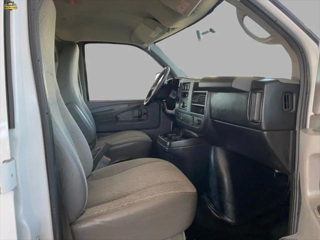 2015 GMC Savana 2500 Work Van