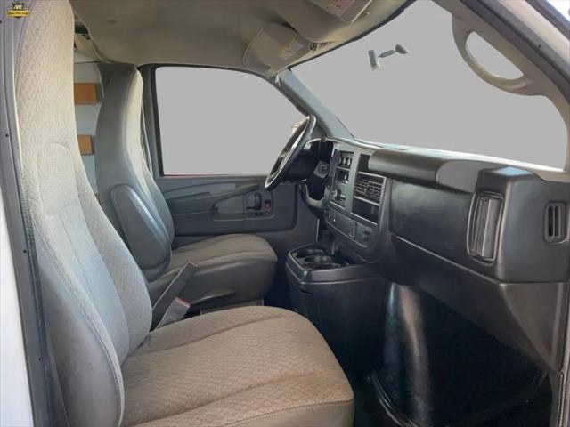 2015 GMC Savana 2500 Work Van