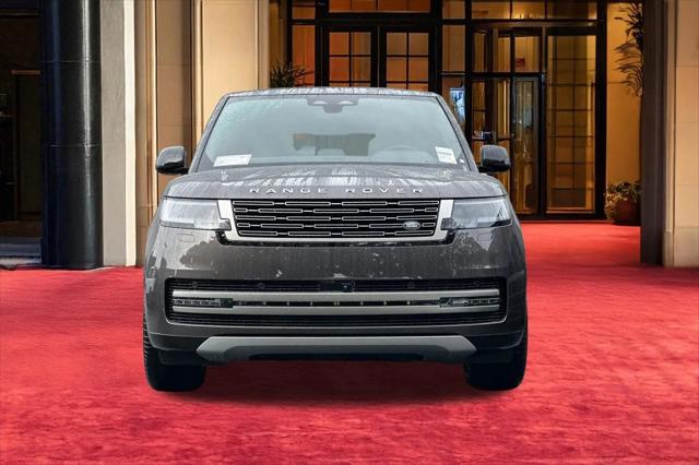 2026 Land Rover Range Rover P400 SE 7 Seat