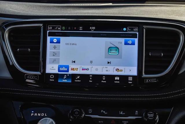 2025 Chrysler Pacifica Limited