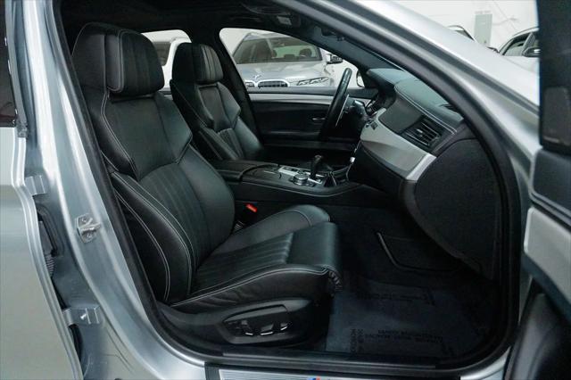 2016 BMW M5 Standard
