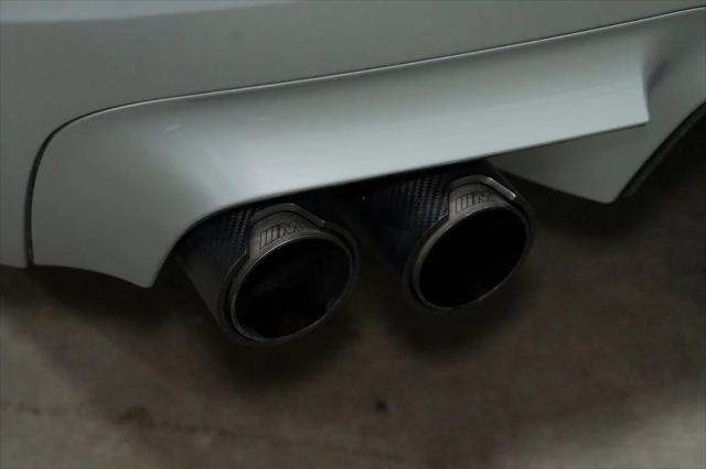 2016 BMW M5 Standard