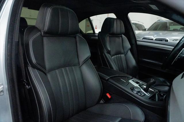 2016 BMW M5 Standard