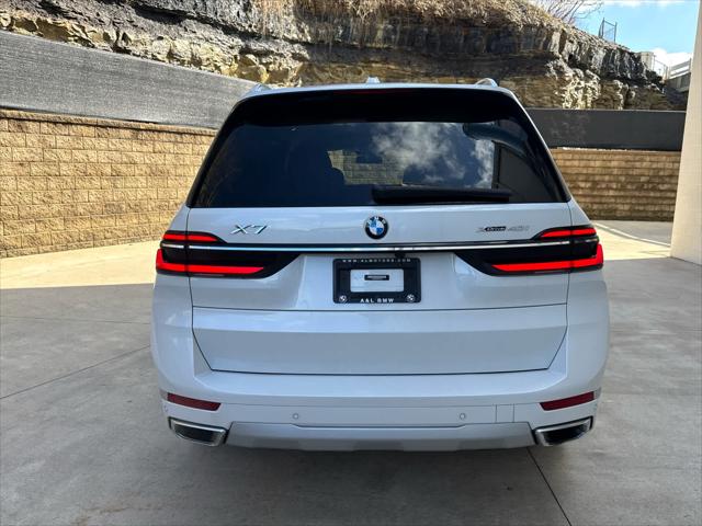 2023 BMW X7 xDrive40i