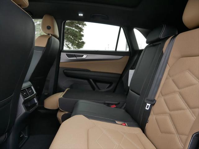 2026 Volkswagen Atlas Cross Sport SE with Technology