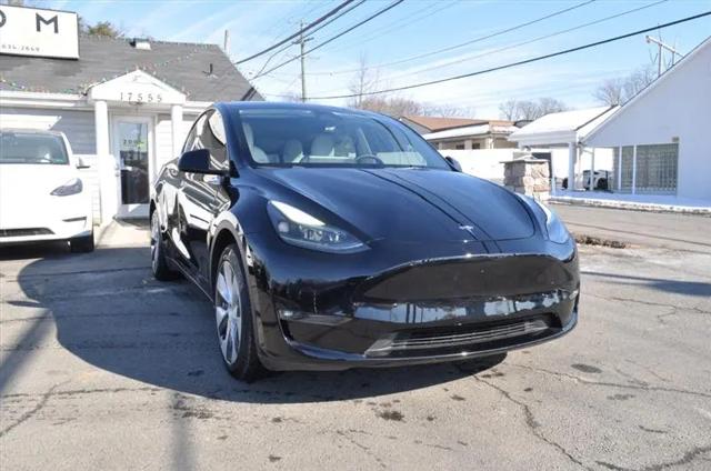2023 Tesla Model Y Long Range Dual Motor All-Wheel Drive