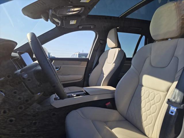 2026 Volvo XC90 Plug-In Hybrid Core, T8 AWD, Electric/Gasoline, Bright, 7 Seats