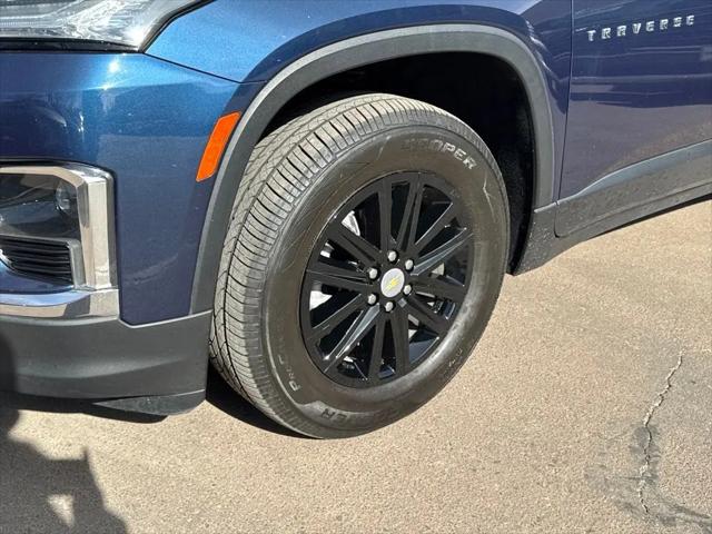 2022 Chevrolet Traverse FWD LT Cloth