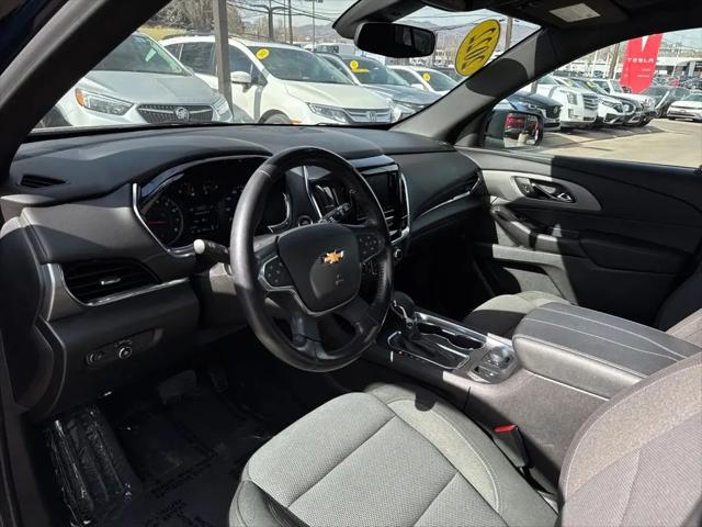 2022 Chevrolet Traverse FWD LT Cloth