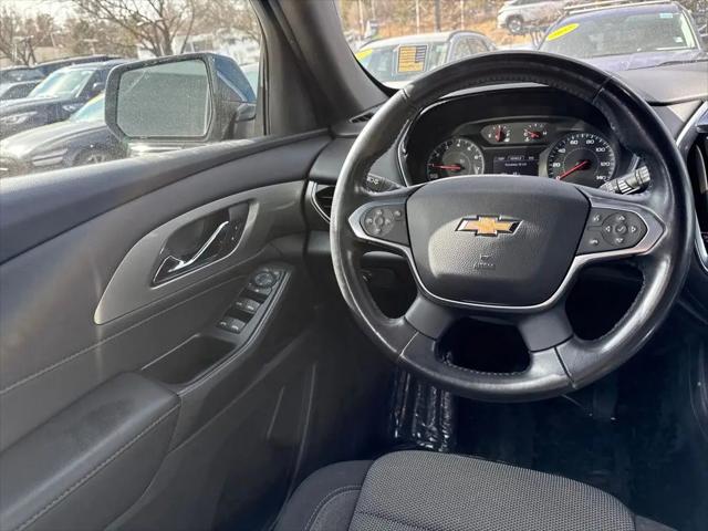 2022 Chevrolet Traverse FWD LT Cloth