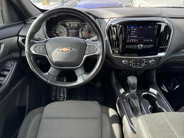 2022 Chevrolet Traverse FWD LT Cloth