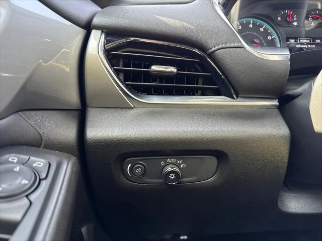 2022 Chevrolet Traverse FWD LT Cloth