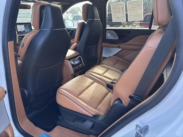 2023 Lincoln Aviator Black Label