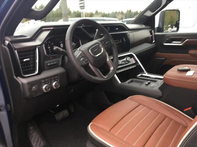 2026 GMC Sierra 2500HD Crew Cab, Standard Bed, Denali Ultimate, 4WD