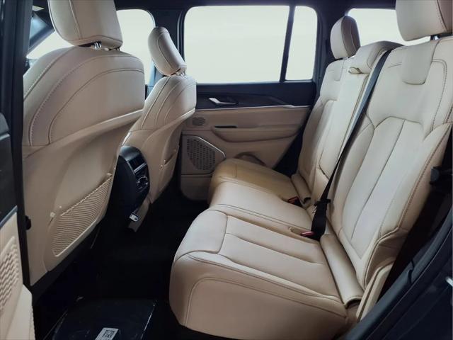 2026 Jeep Grand Cherokee Limited 4x2