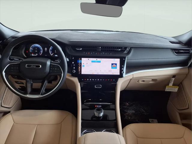 2026 Jeep Grand Cherokee Limited 4x2