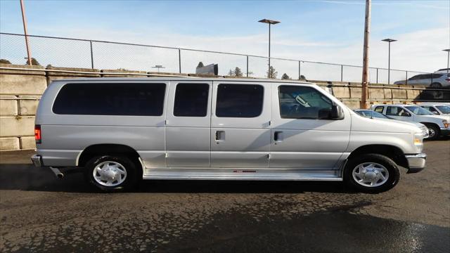 2012 Ford E-350 Super Duty XL