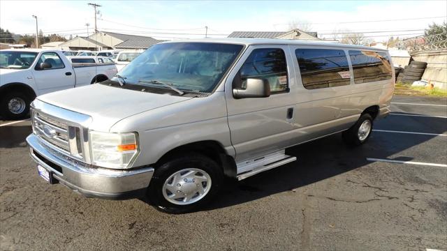 2012 Ford E-350 Super Duty XL