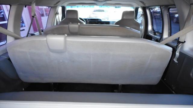 2012 Ford E-350 Super Duty XL