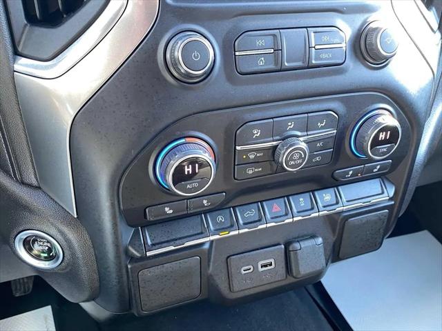 2021 Chevrolet Silverado 1500 4WD Crew Cab Short Bed LT