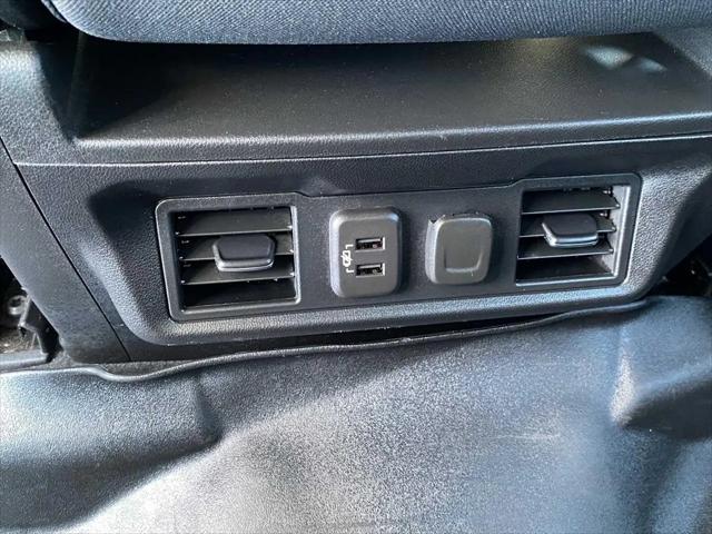 2021 Chevrolet Silverado 1500 4WD Crew Cab Short Bed LT