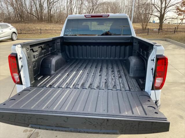 2026 GMC Sierra 1500 Crew Cab, Short Bed, Pro, 4WD