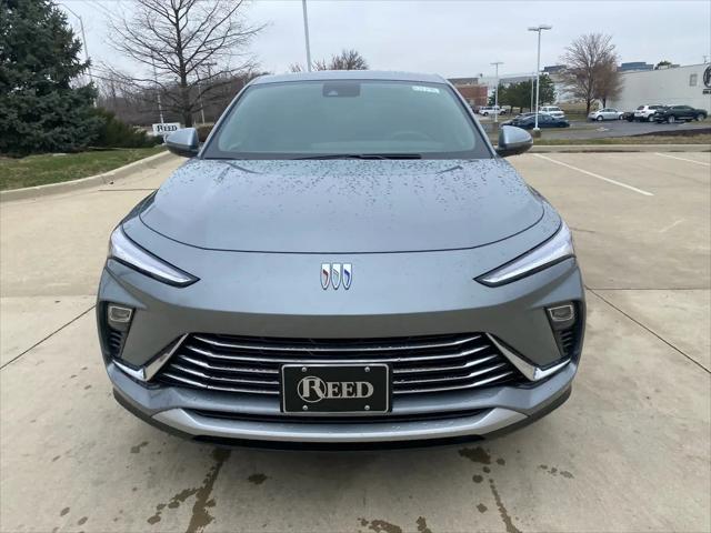 2026 Buick NV Preferred FWD