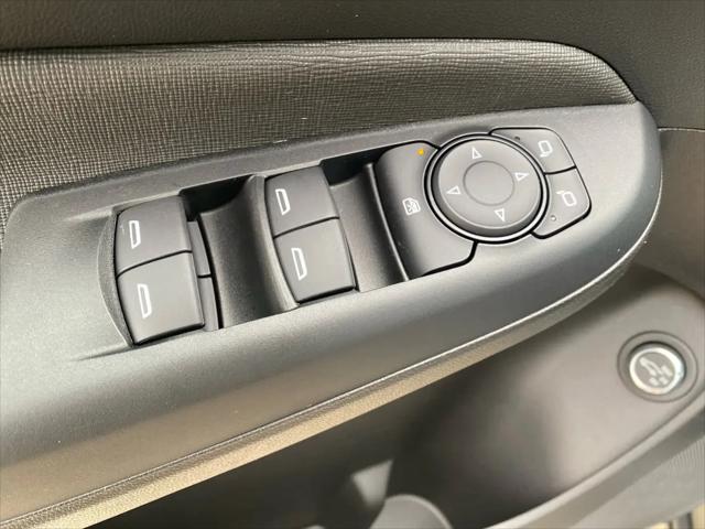 2026 Buick NV Preferred FWD