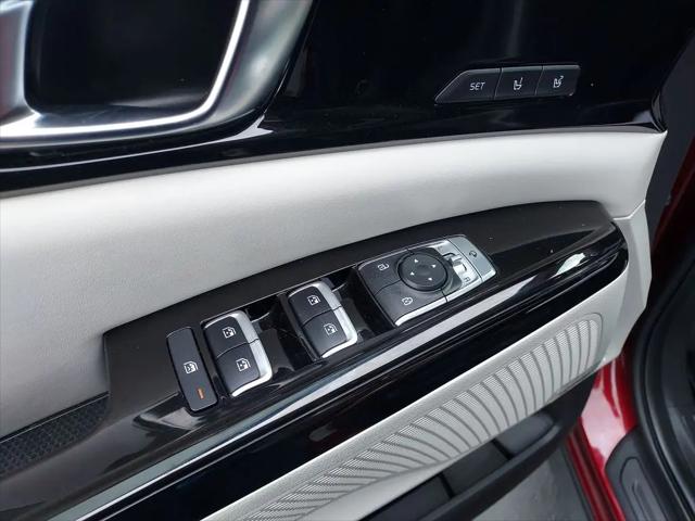 2024 Kia Carnival MPV SX Prestige