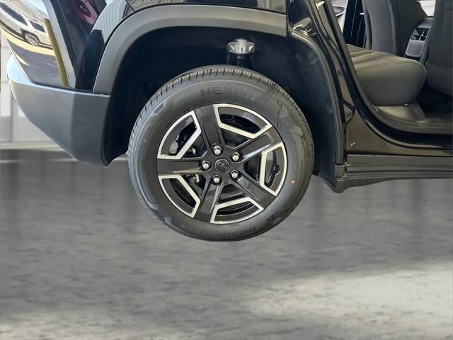 2026 Jeep Cherokee Laredo 4x4