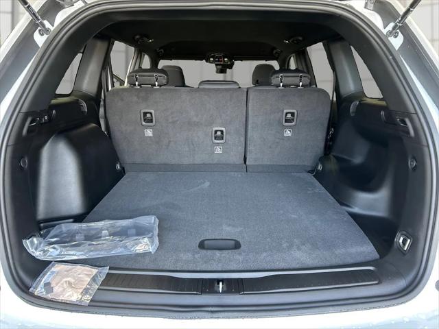 2026 Jeep Grand Cherokee Laredo 4x4