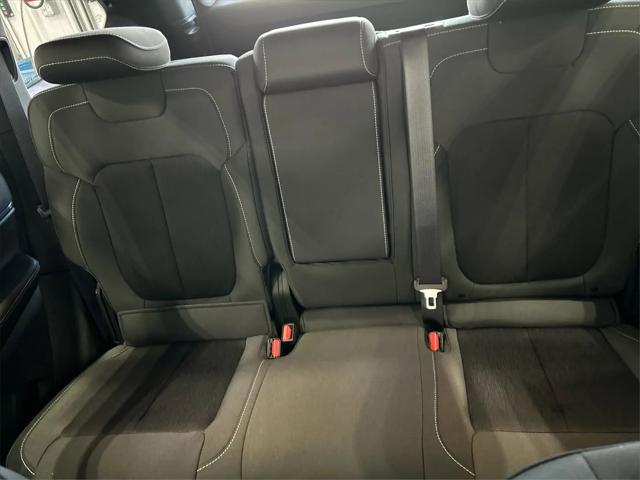 2026 Jeep Grand Cherokee Laredo 4x4