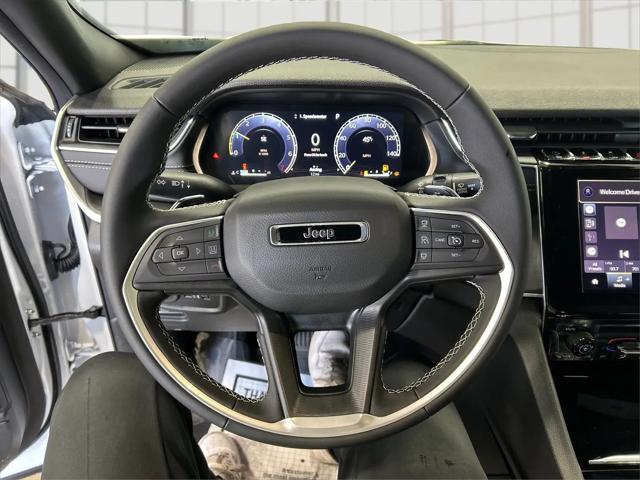 2026 Jeep Grand Cherokee Laredo 4x4