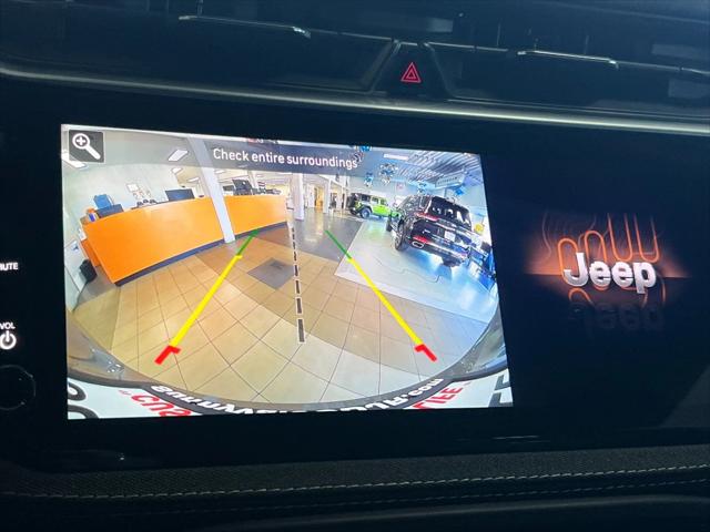 2026 Jeep Cherokee Laredo 4x4