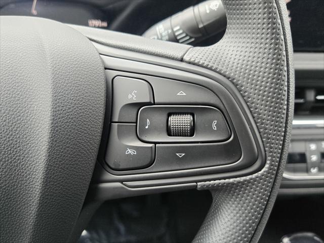 2026 Buick NV Preferred FWD