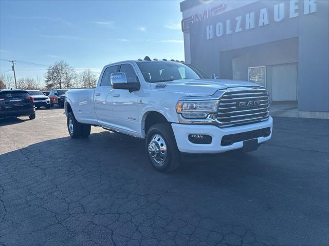 2024 Ram 3500 Limited Longhorn Crew Cab 4x4 8' Box