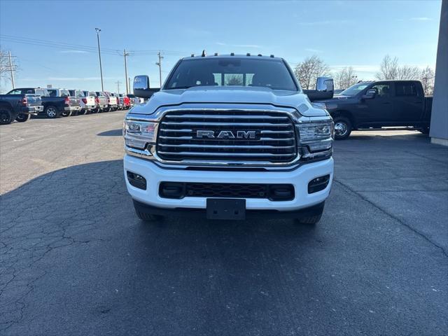 2024 Ram 3500 Limited Longhorn Crew Cab 4x4 8' Box