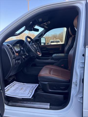 2024 Ram 3500 Limited Longhorn Crew Cab 4x4 8' Box