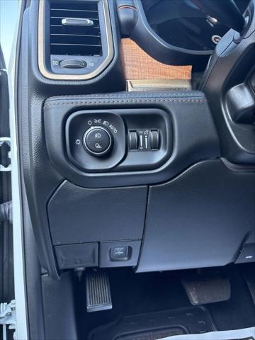 2024 Ram 3500 Limited Longhorn Crew Cab 4x4 8' Box