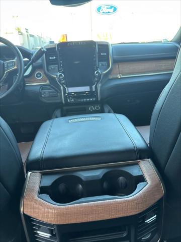 2024 Ram 3500 Limited Longhorn Crew Cab 4x4 8' Box